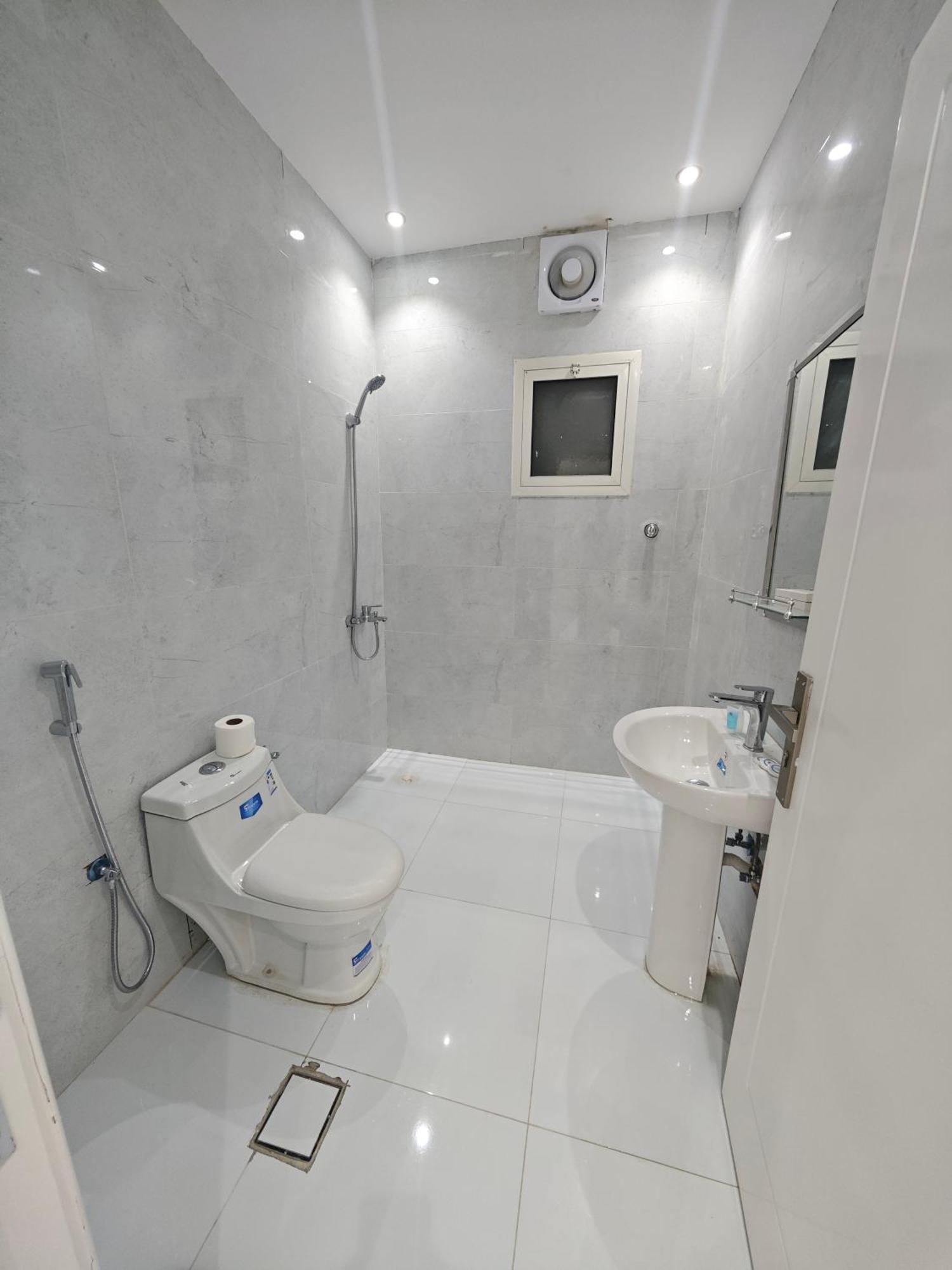 Yaqoot Al Madina Suites Al Awali Eksteriør billede