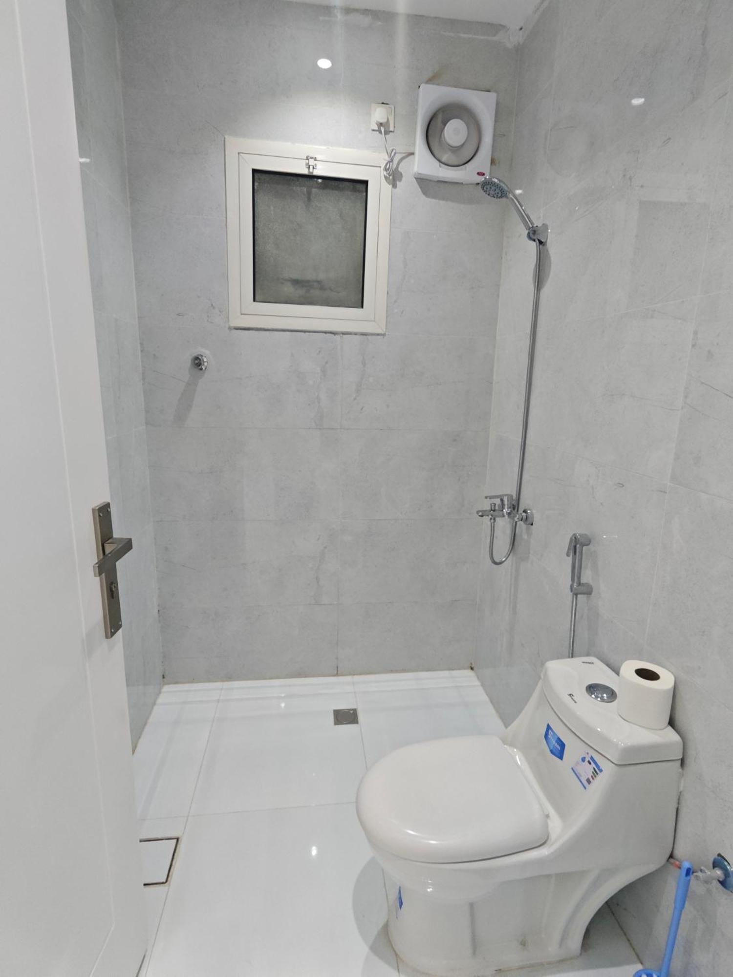 Yaqoot Al Madina Suites Al Awali Eksteriør billede