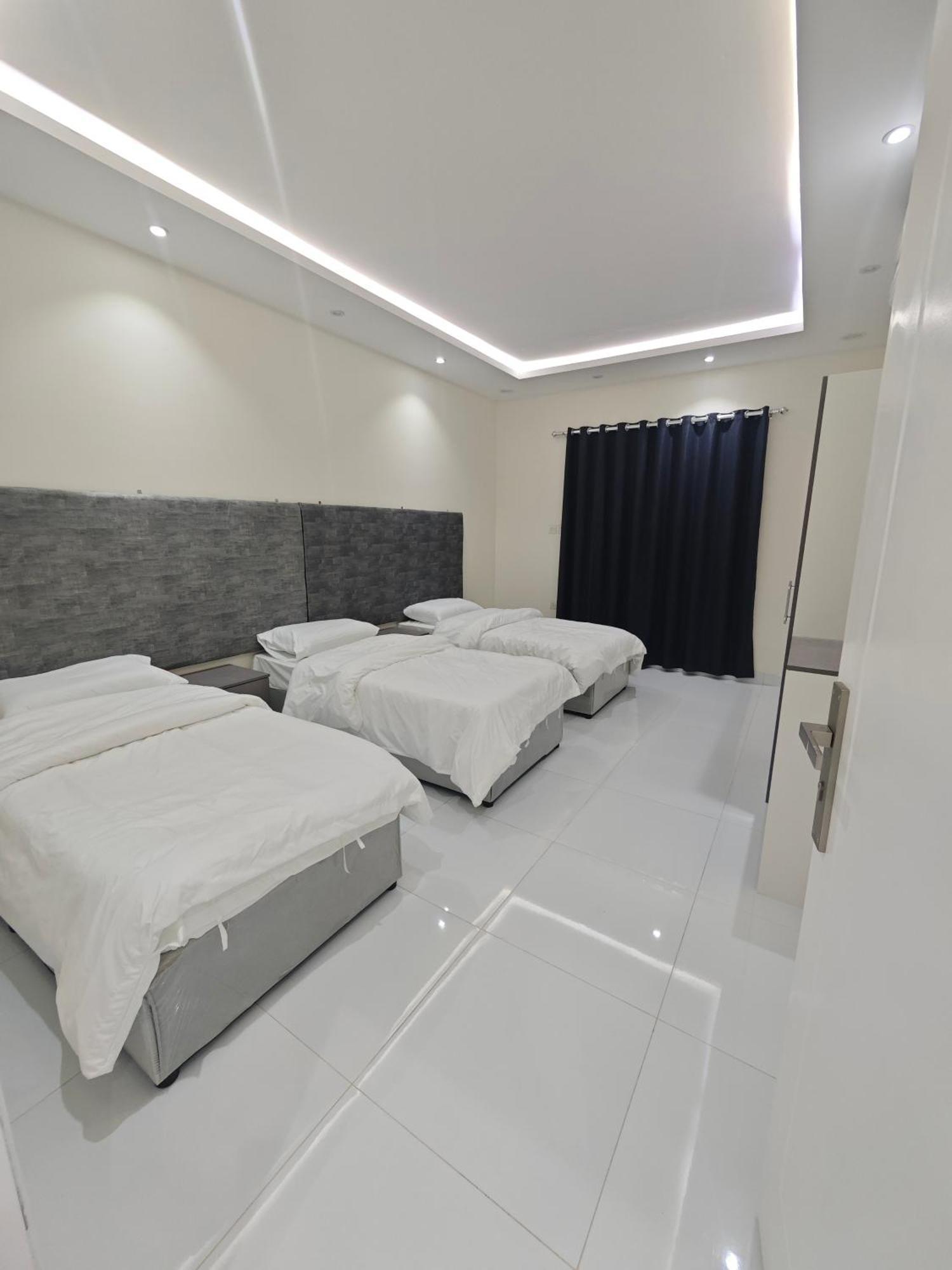 Yaqoot Al Madina Suites Al Awali Eksteriør billede
