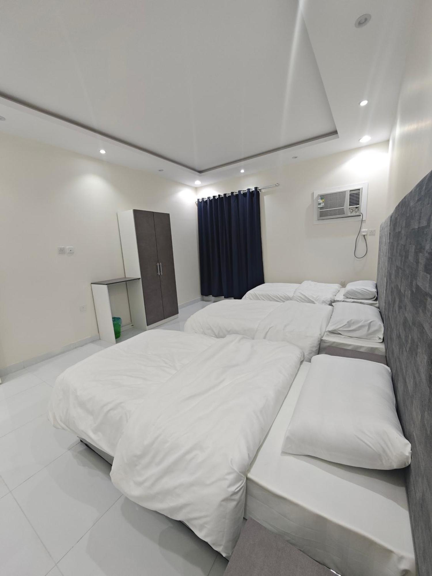 Yaqoot Al Madina Suites Al Awali Eksteriør billede