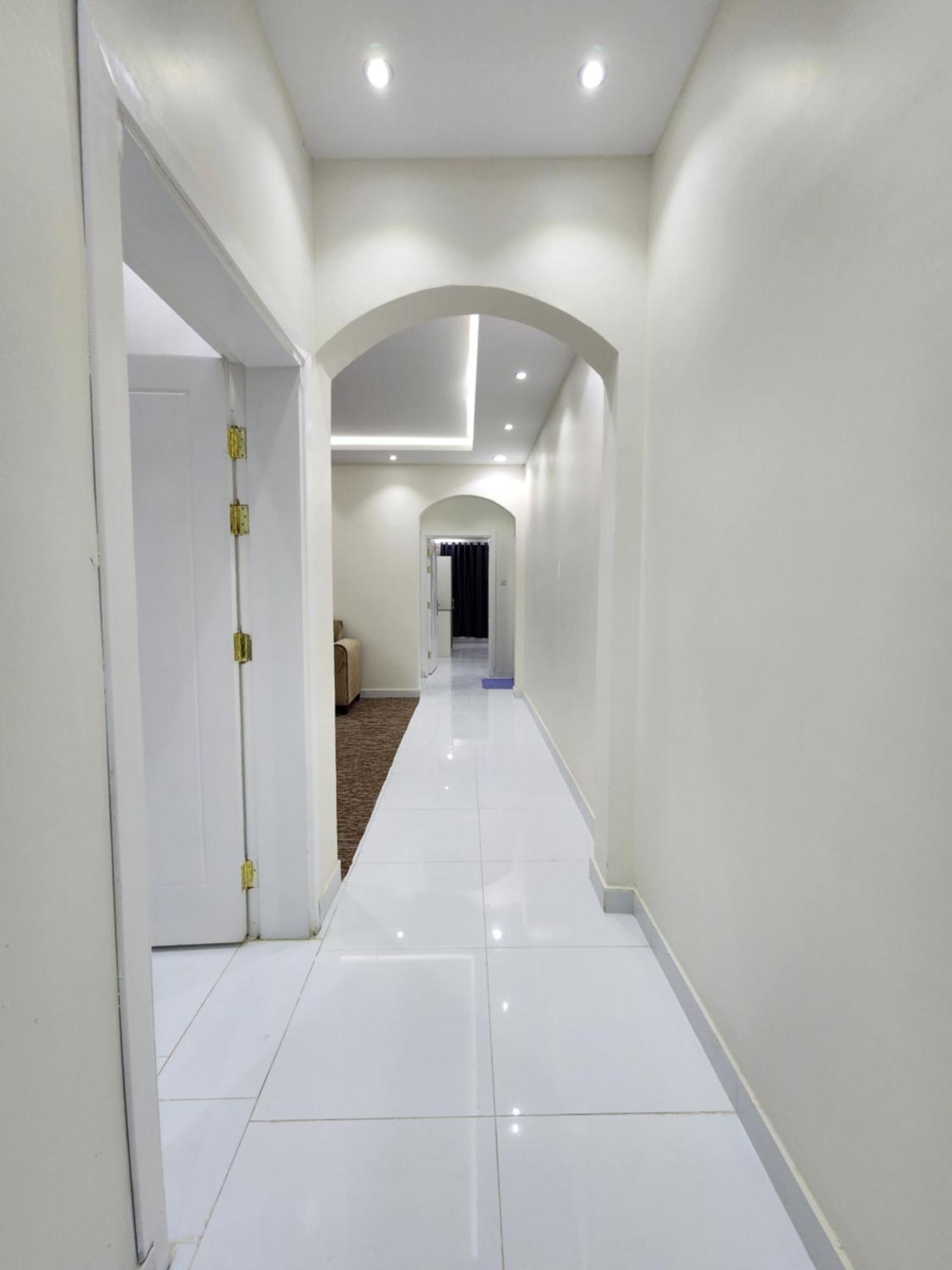 Yaqoot Al Madina Suites Al Awali Eksteriør billede